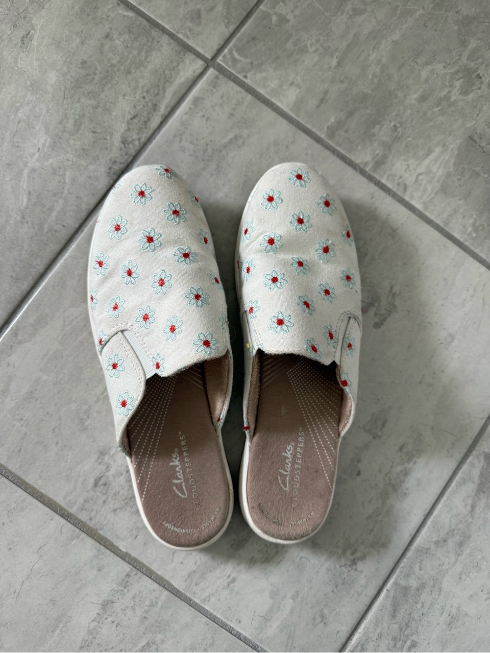 Clarks White Slip-On Mules with Red & Teal Floral Embroidery